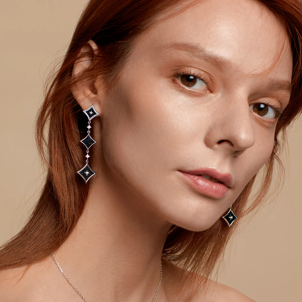 Blue Sandstone Chain Earrings - Image 3