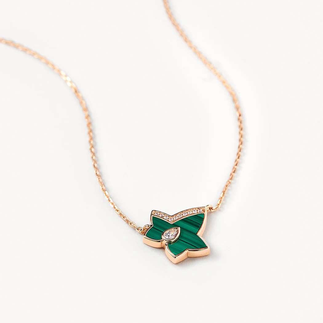 Malachite Simple Leaf Necklace - Image 4